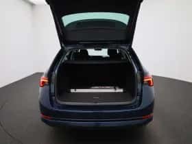 Škoda Octavia (2021) thumbnail 11