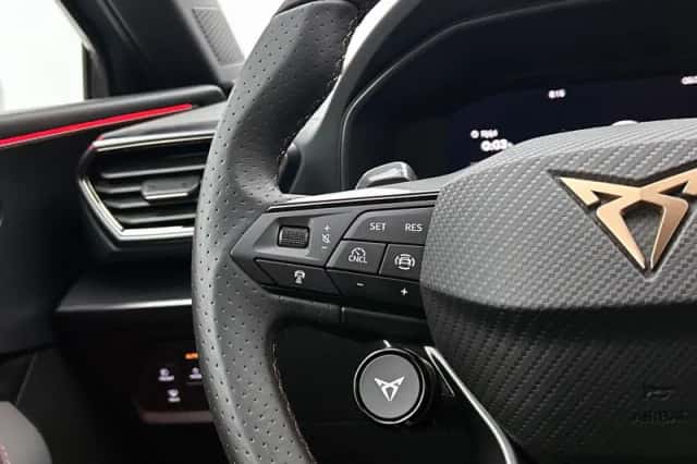 CUPRA Leon Sportstourer (2025) thumbnail 6