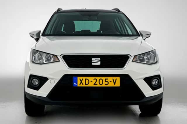 SEAT Arona (2019) thumbnail 5
