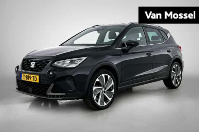 SEAT Arona (2023) thumbnail 1