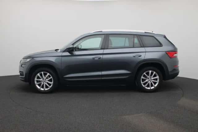 Škoda Kodiaq (2021) thumbnail 4