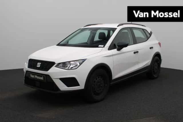 SEAT Arona (2021) thumbnail 1