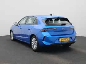 Opel Astra (2022) thumbnail 3