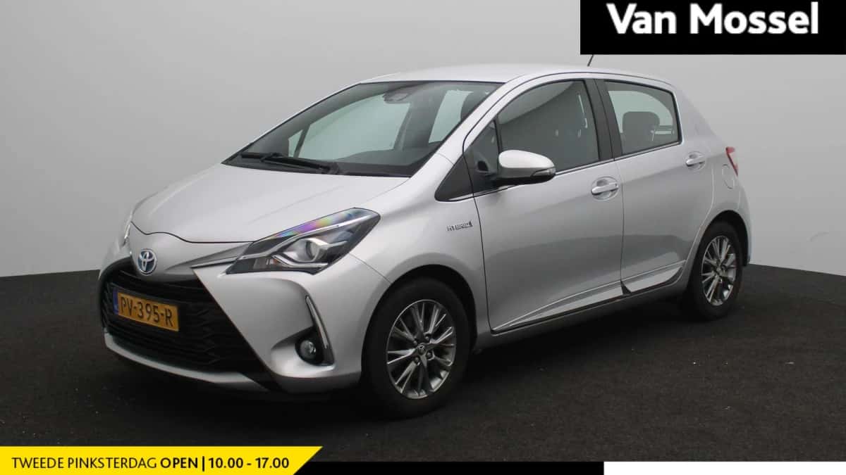 Toyota Yaris (2017) — foto 1