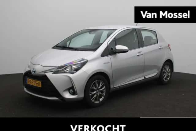 Toyota Yaris (2017) thumbnail 1