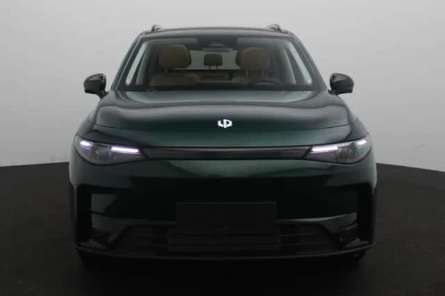Leapmotor C10 (2026) thumbnail 3