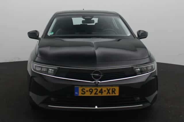 Opel Astra (2023) thumbnail 4