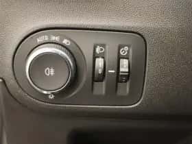 Opel Crossland X (2020) thumbnail 21