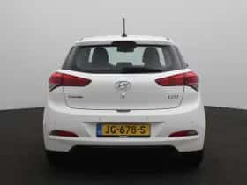 Hyundai i20 (2016) thumbnail 5