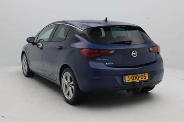 Opel Astra (2020) thumbnail 2