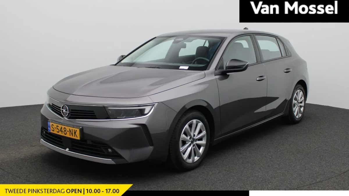 Opel Astra (2023) — foto 1