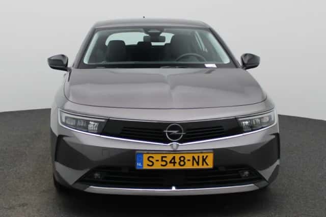 Opel Astra (2023) thumbnail 4