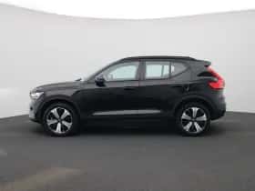 Volvo XC40 (2022) thumbnail 4