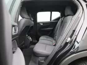 Volvo XC40 (2022) thumbnail 13