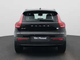 Volvo XC40 (2022) thumbnail 6