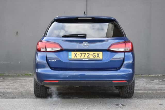 Opel Astra (2021) thumbnail 6