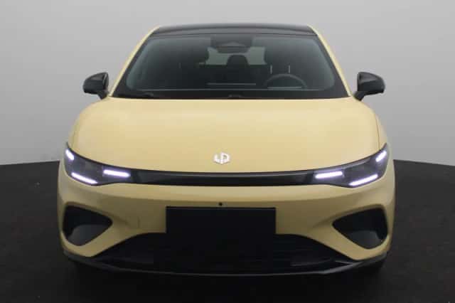 Leapmotor B05 (2026) thumbnail 3