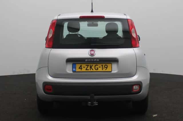 Fiat Panda (2015) thumbnail 6