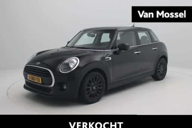 MINI One (2020) thumbnail 1