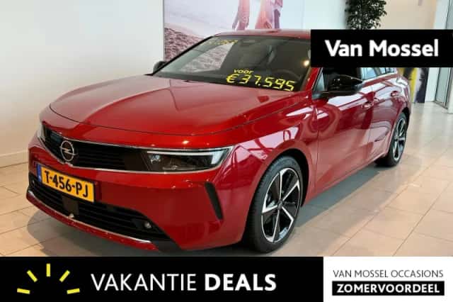 Opel Astra (2023) thumbnail 1