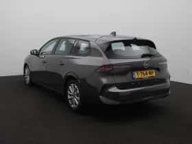 Opel Astra (2023) thumbnail 3