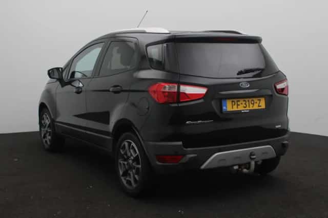 Ford EcoSport (2017) thumbnail 3
