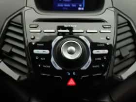 Ford EcoSport (2017) thumbnail 10
