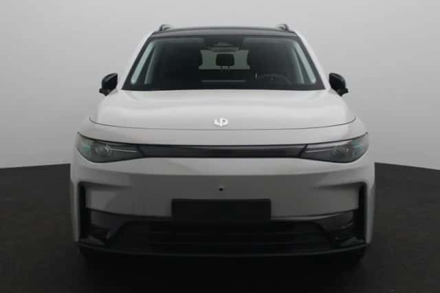Leapmotor C10 (2026) thumbnail 6