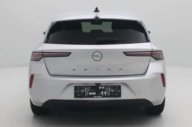 Opel Astra (2023) thumbnail 6
