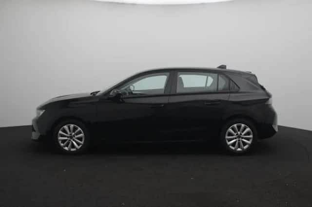 Opel Astra (2022) thumbnail 5