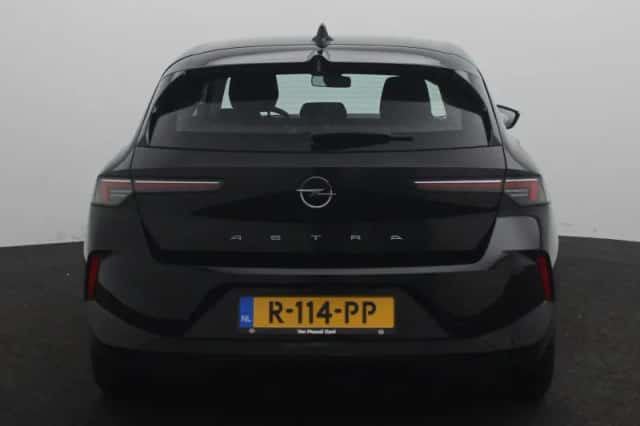 Opel Astra (2022) thumbnail 6
