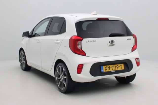 Kia Picanto (2019) thumbnail 2