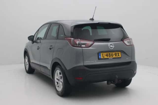 Opel Crossland X (2019) thumbnail 2
