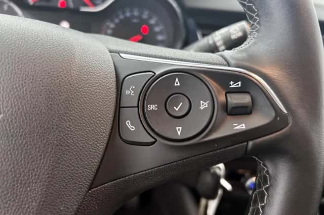 Opel Crossland X (2019) thumbnail 6