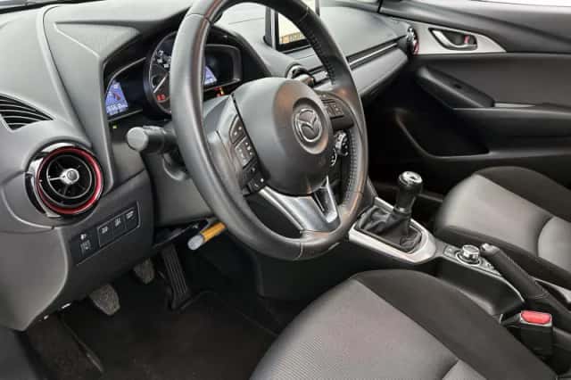 Mazda CX-3 (2016) thumbnail 12