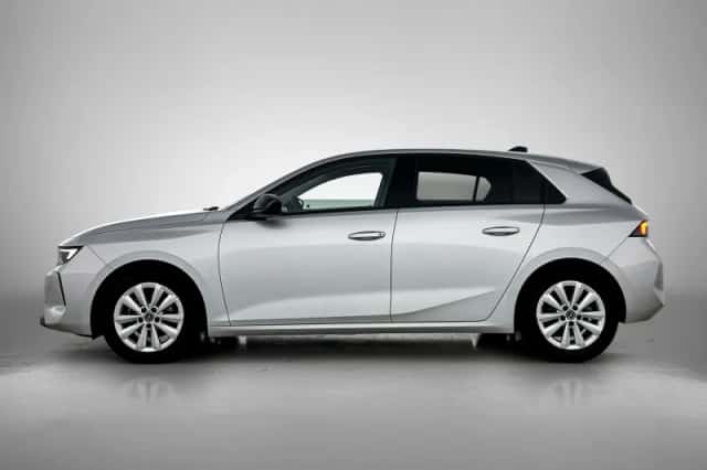 Opel Astra (2025) thumbnail 2