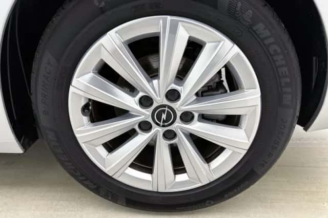 Opel Astra (2025) thumbnail 34