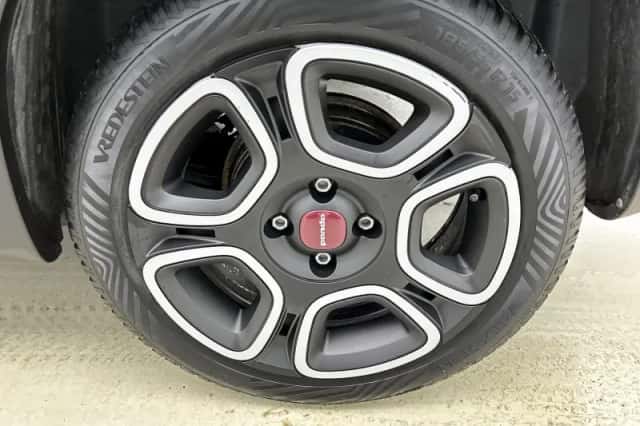 Fiat Panda (2022) thumbnail 30