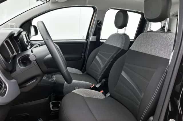 Fiat Panda (2022) thumbnail 31