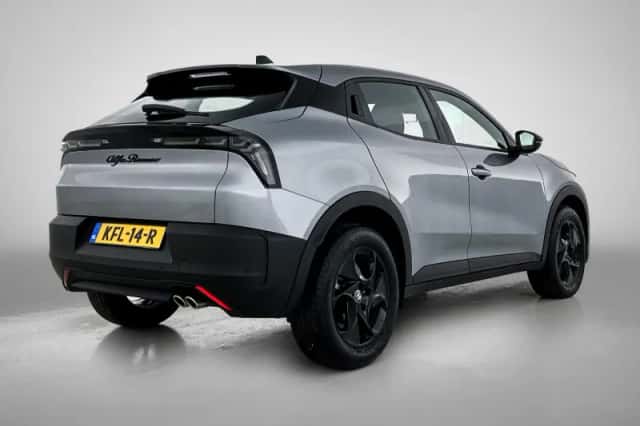 Alfa Romeo Junior (2025) thumbnail 4