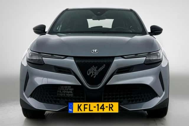 Alfa Romeo Junior (2025) thumbnail 5