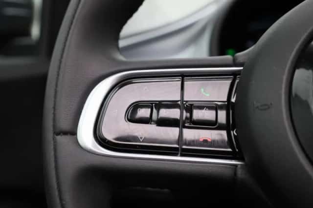 Fiat 500C (2023) thumbnail 18