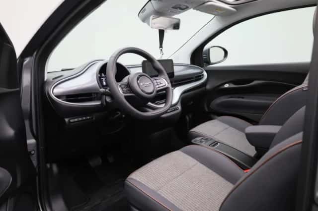 Fiat 500C (2023) thumbnail 27
