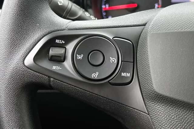 Opel Corsa (2023) thumbnail 6