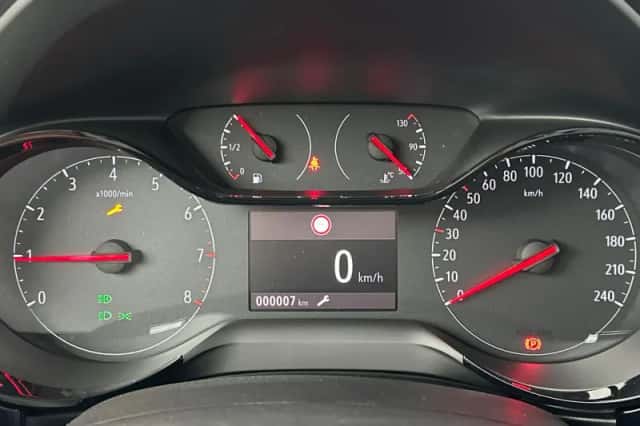 Opel Corsa (2023) thumbnail 10