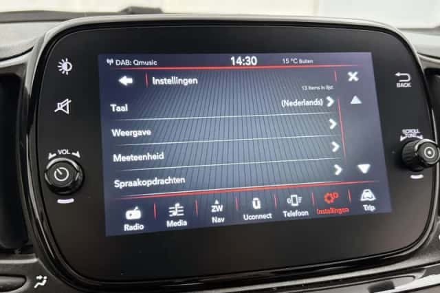 Fiat 500 (2021) thumbnail 9