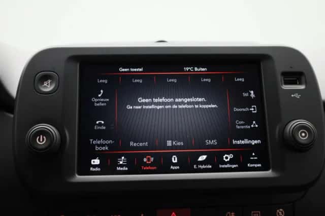 Fiat Panda (2022) thumbnail 17