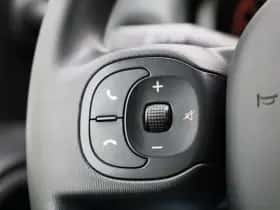 Fiat Panda (2022) thumbnail 22
