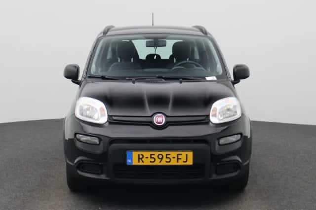 Fiat Panda (2022) thumbnail 4