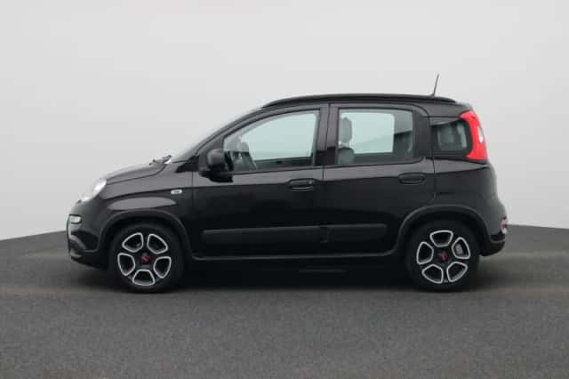 Fiat Panda (2022) thumbnail 5